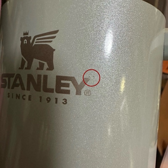 Spearmint Pearlescent Stanley - Picture 3 of 3